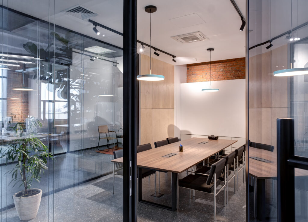What Should Be Included in a Commercial Cleaning Contract